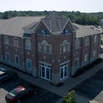 aerial view of the exterior of the Fifth Third Bank building and the parking lot